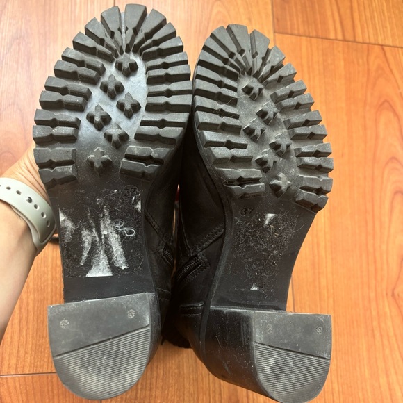 Steve Madden leather boots size 37 - Picture 6 of 7